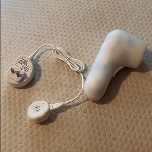 Clarisonic Facebrush- Brand New